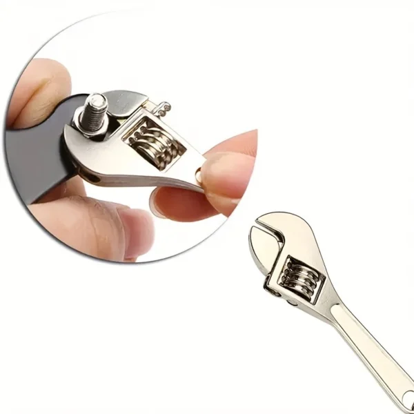 MIKA STORE 3PCS Mini Portable Keychain Screwdriver Set Adjustable Metal Repair Tool for Automobile